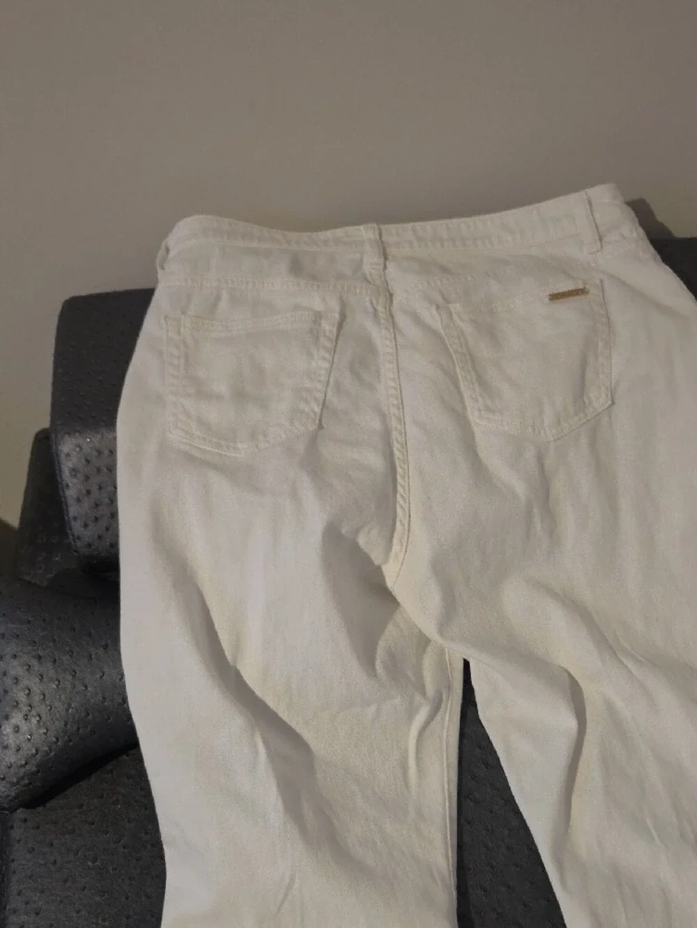 Michael Kors White Skinny Jeans with Gold Hardware